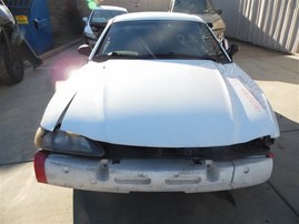 1998 FORD MUSTANG GT COUPE WHITE 4.6 MT F19090